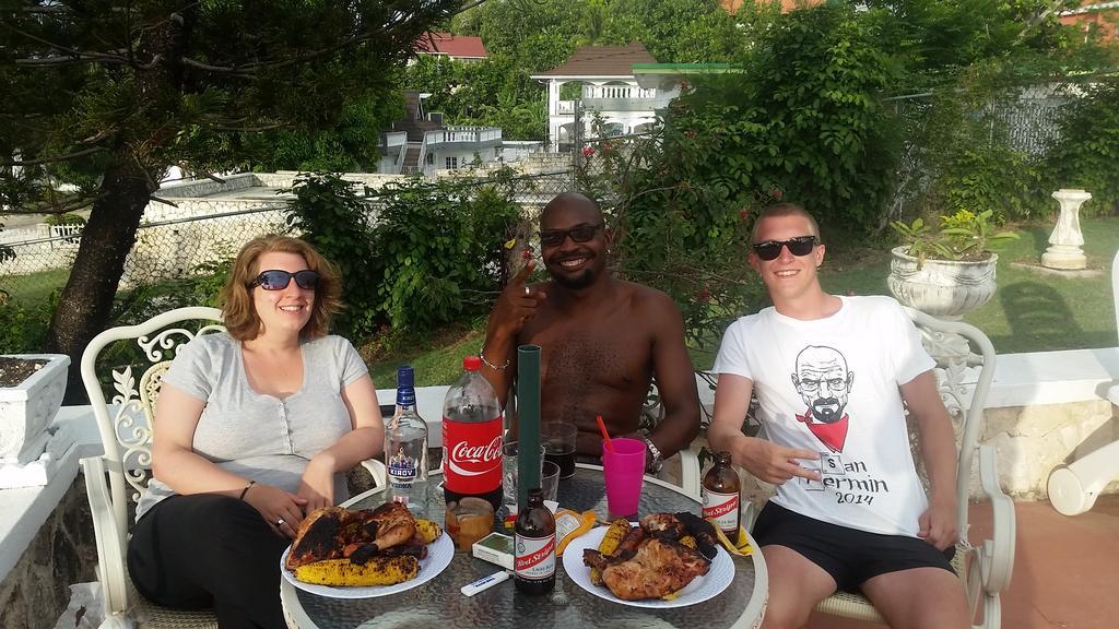 Bed and Breakfast The Retreat @ A Piece Of Paradise Montego Bay Pokoj fotografie